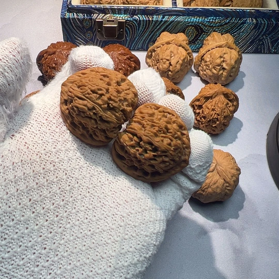 第***世文玩核桃吊坠全品南疆三角