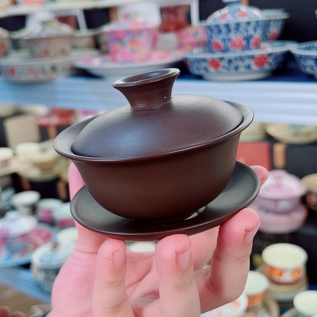 盖碗很漂亮，非常喜欢