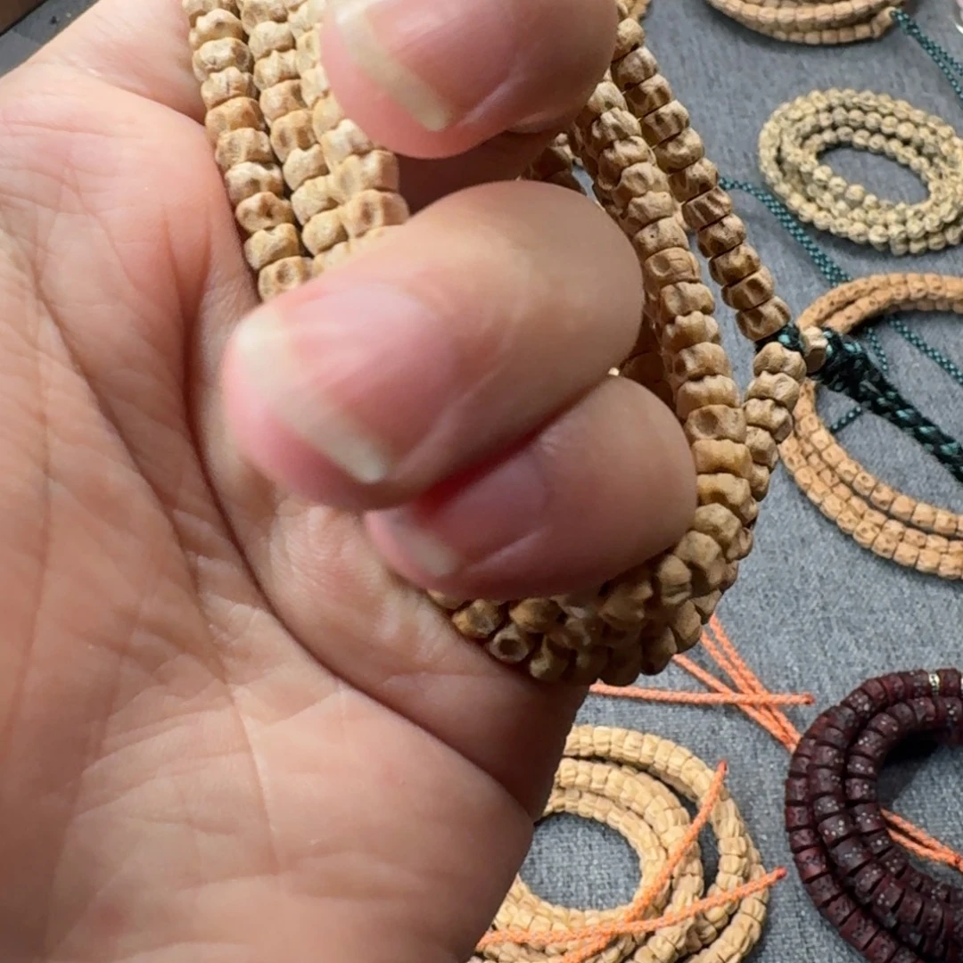 柏香籽/百香籽吊坠