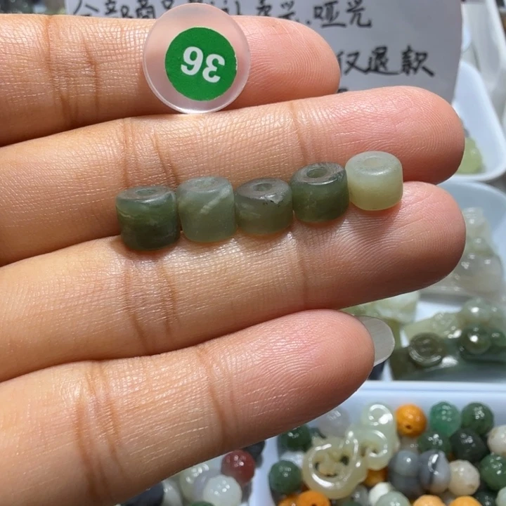 未镶嵌和田玉珠宝半成品