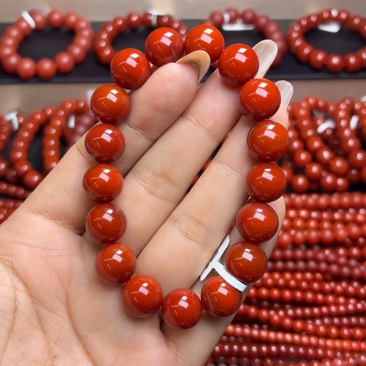 拾***香玛瑙/玉髓未镶嵌天然玛瑙手串多圈
