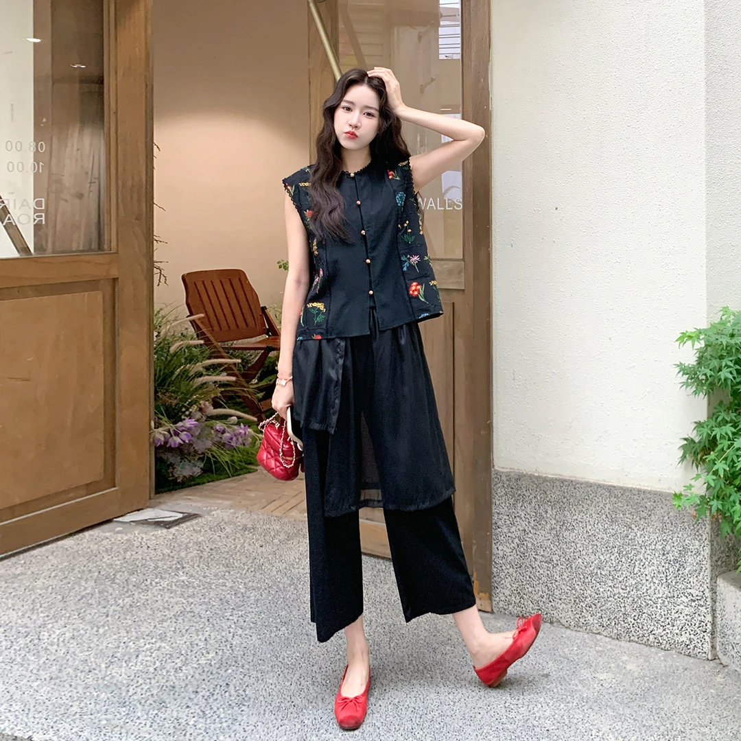黑色高级感刺绣马甲套装女夏季2025新款小众薄纱拼接阔腿裤两件套