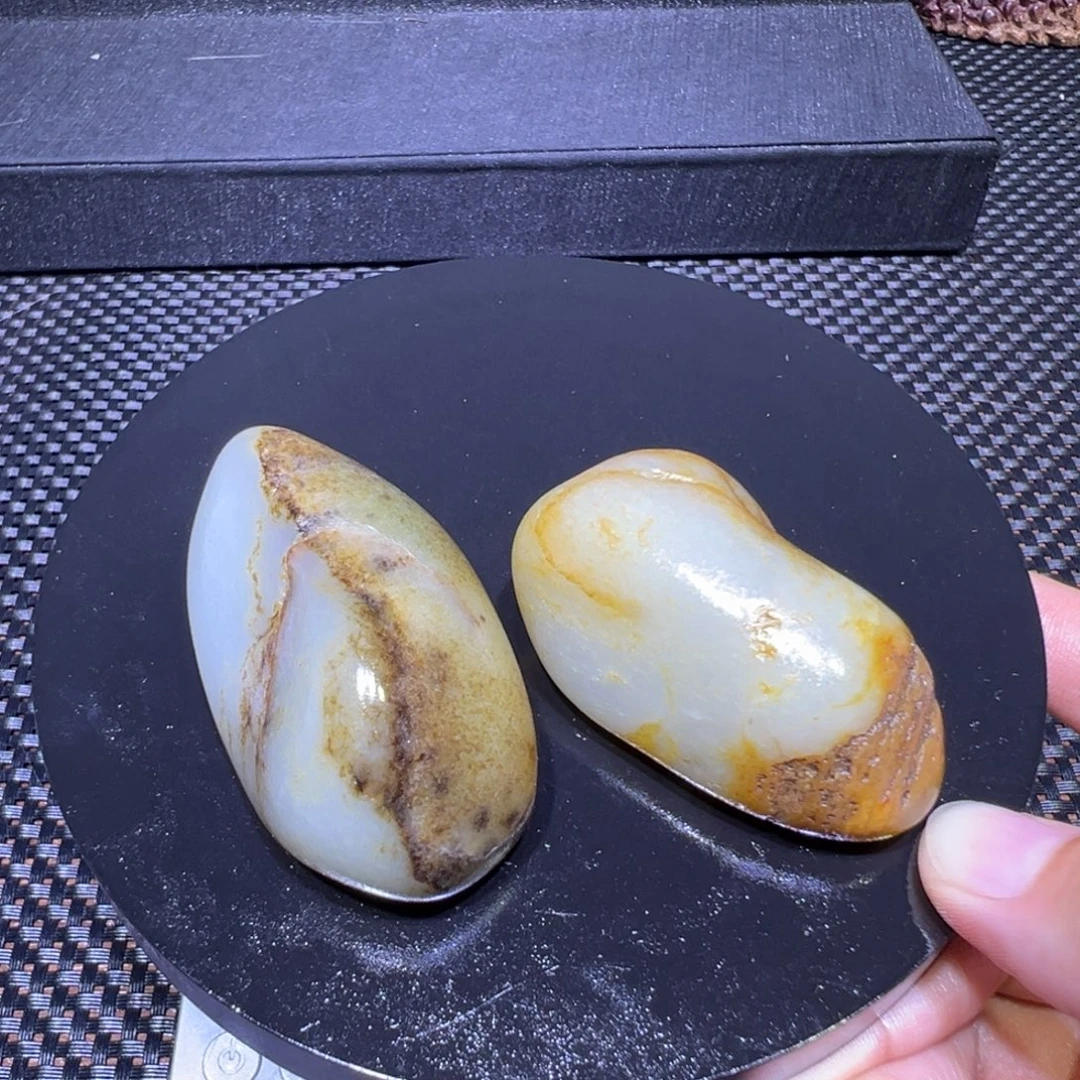 吊坠(不含链)未镶嵌和田玉（子料）131-91
