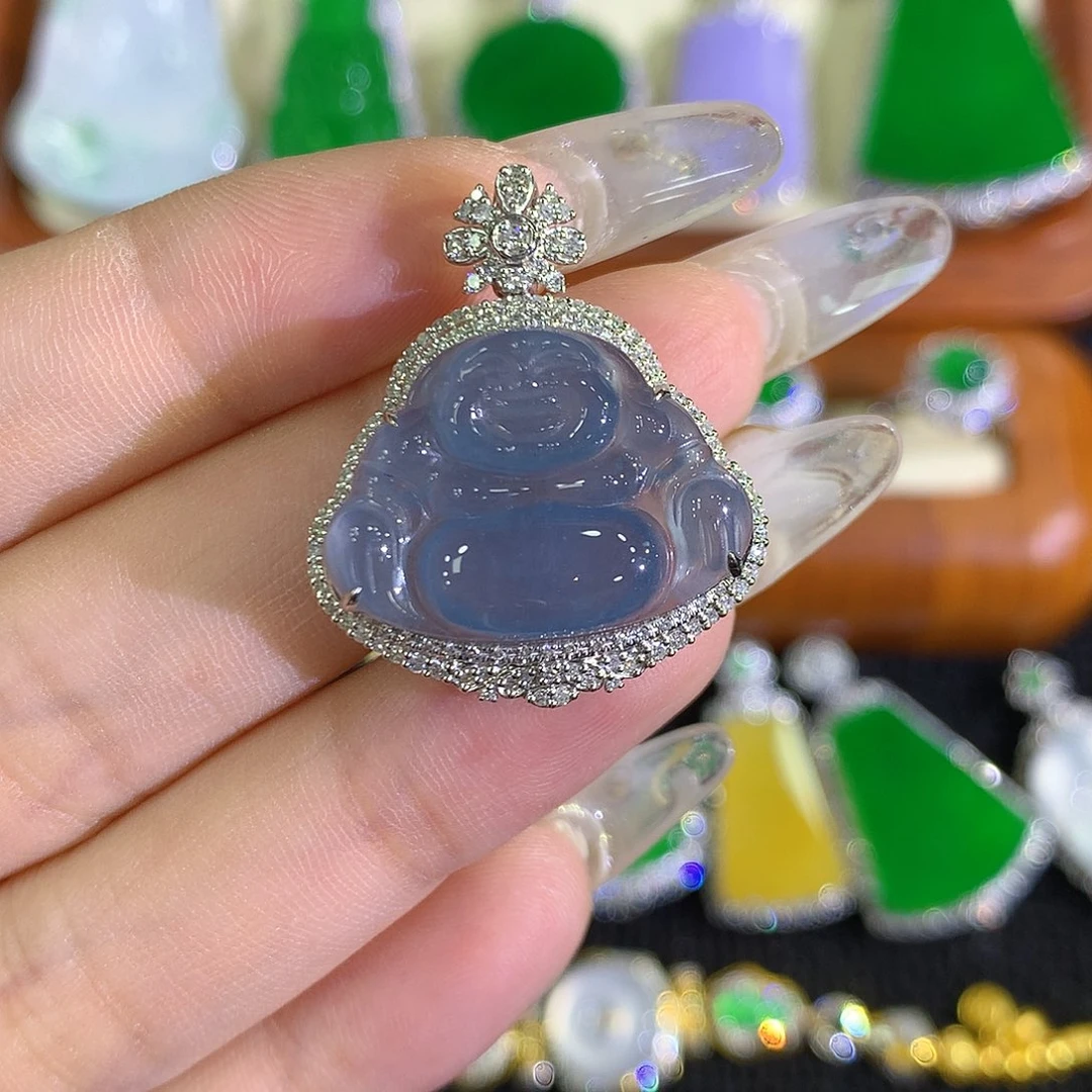 翡翠18K金镶嵌颈饰88888888