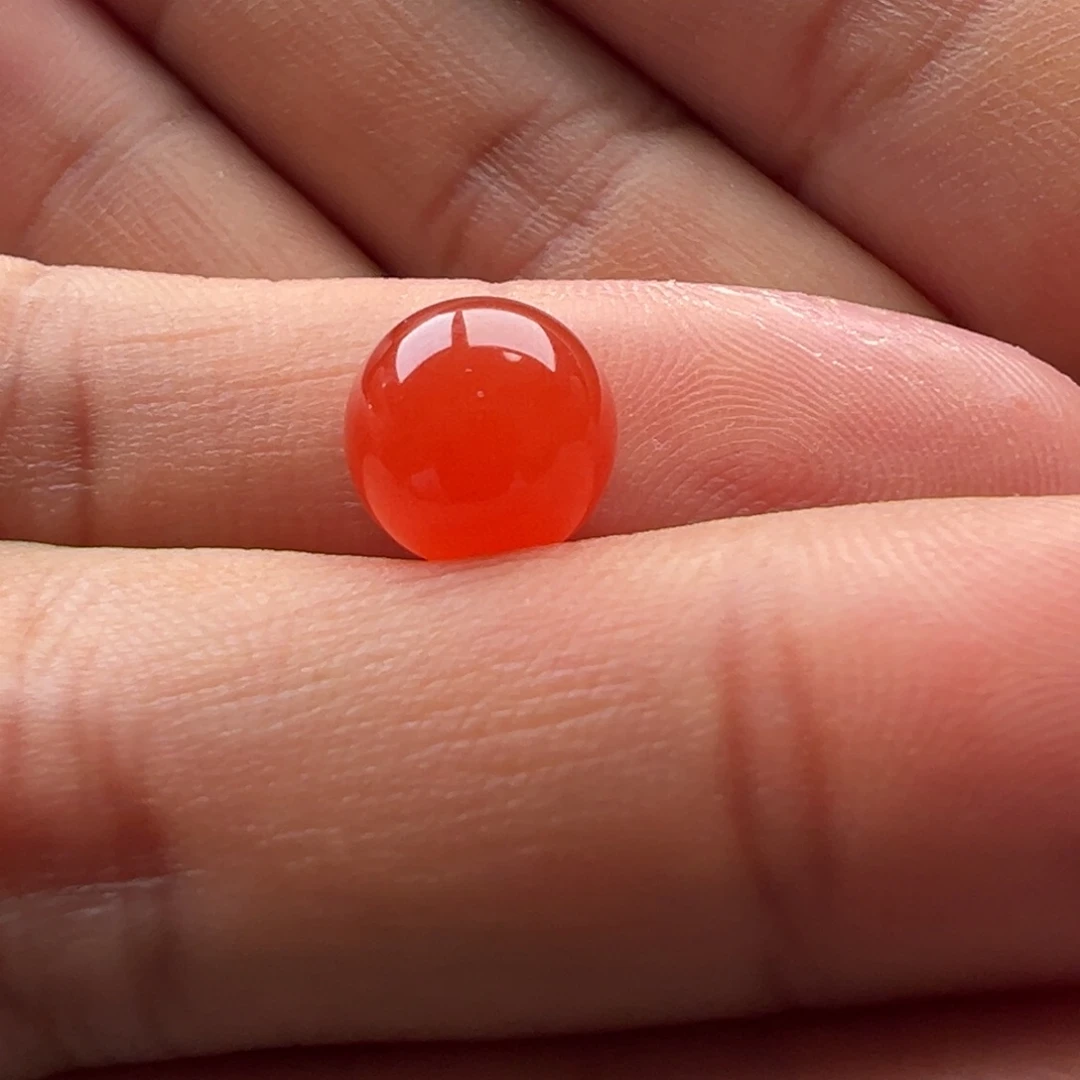 赵***哥南红玛瑙圆珠9.3未镶嵌