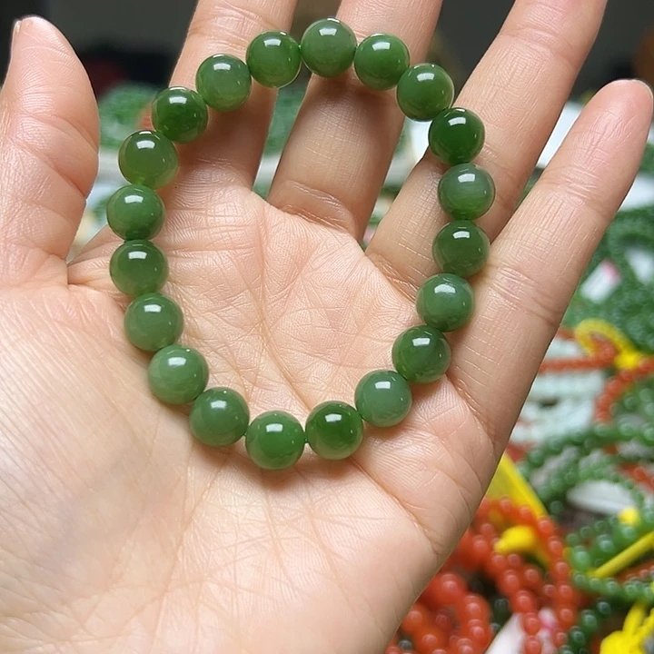 和田玉（碧玉）未镶嵌手链