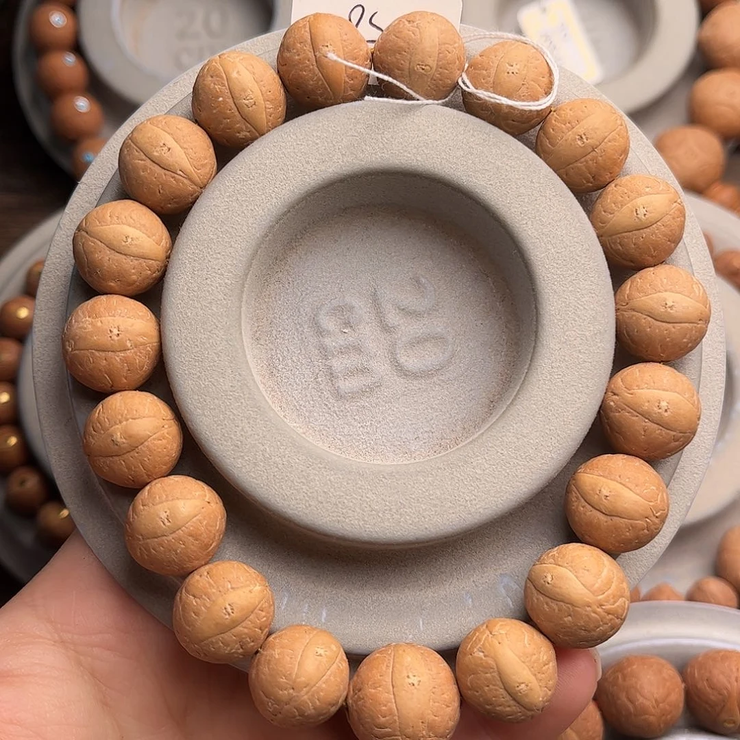 凤眼菩提手串14福利