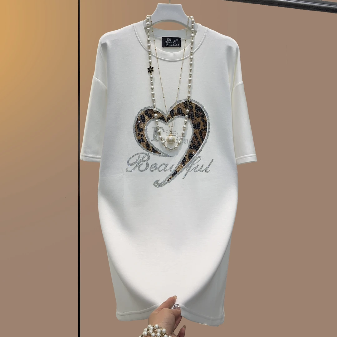 大码女装胖妹妹夏季宽松型圆领欧美风T恤设计师白色百搭大码短袖