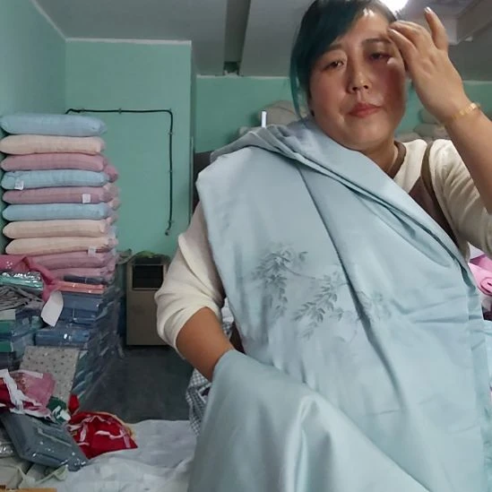 棉高端被套2m×2m三，床单2米6。