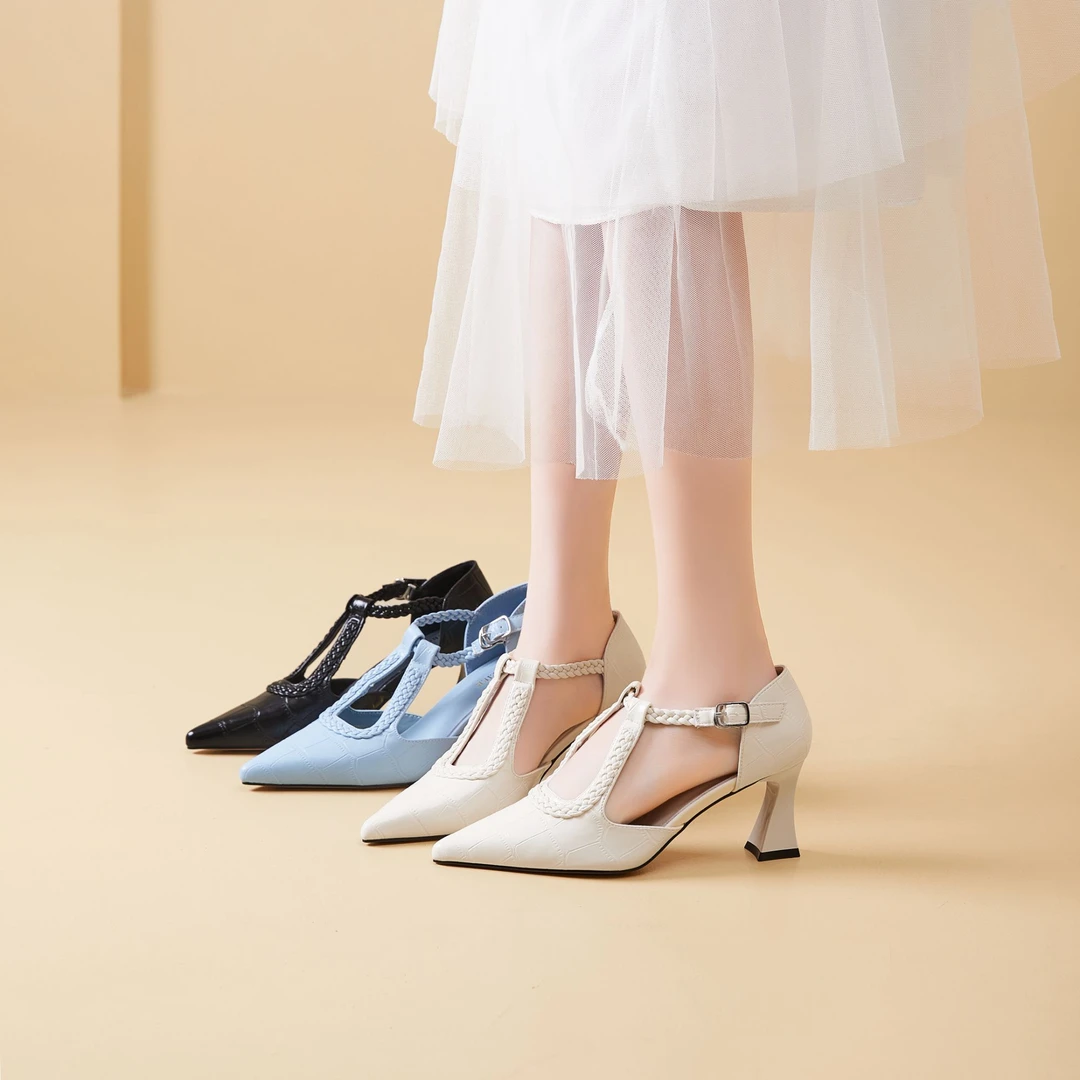 H88302尖头三色时尚2025春夏新款中跟女鞋