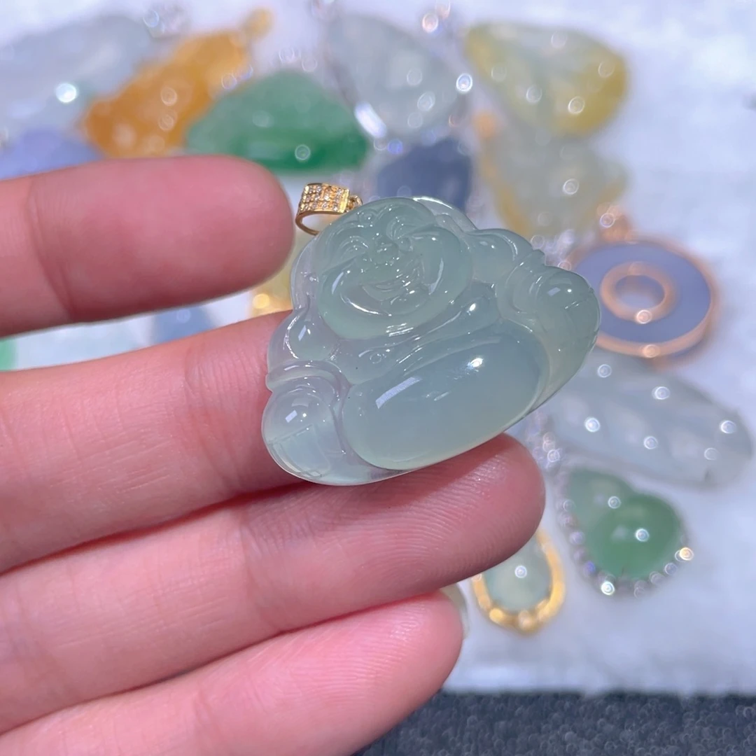 颈饰18K金镶嵌翡翠翡翠