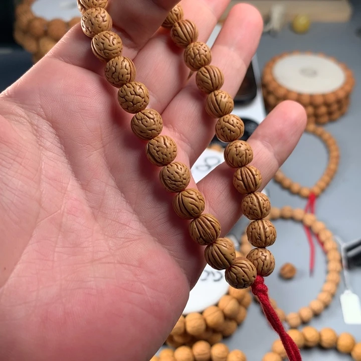 桃核吊坠0.9粗筋深纹