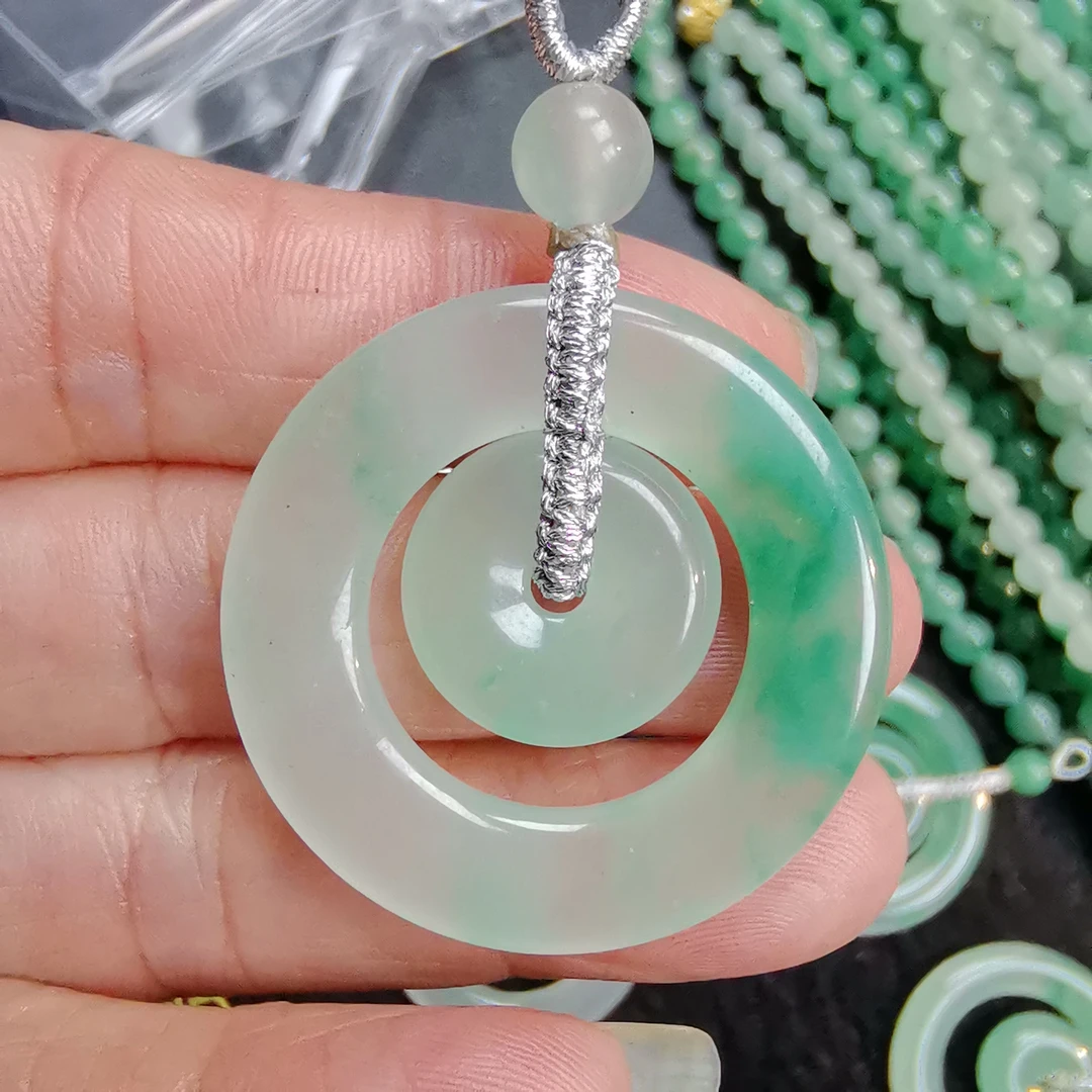 非洲翠女生小朋友子母扣精美高冰飘花（直径31-48）高品质女款