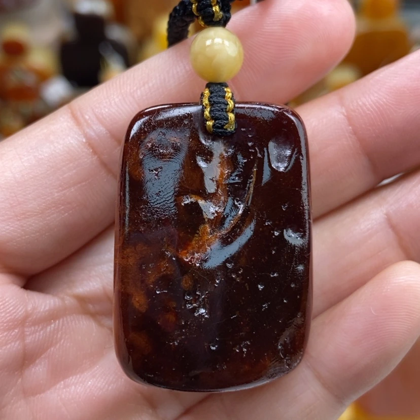 【闪购商品】琥珀颈饰未镶嵌