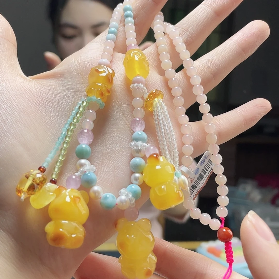蜜蜡未镶嵌裸石吊坠