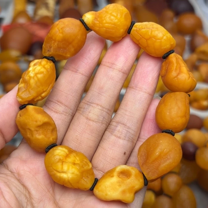 琥珀颈饰未镶嵌天然蜜蜡