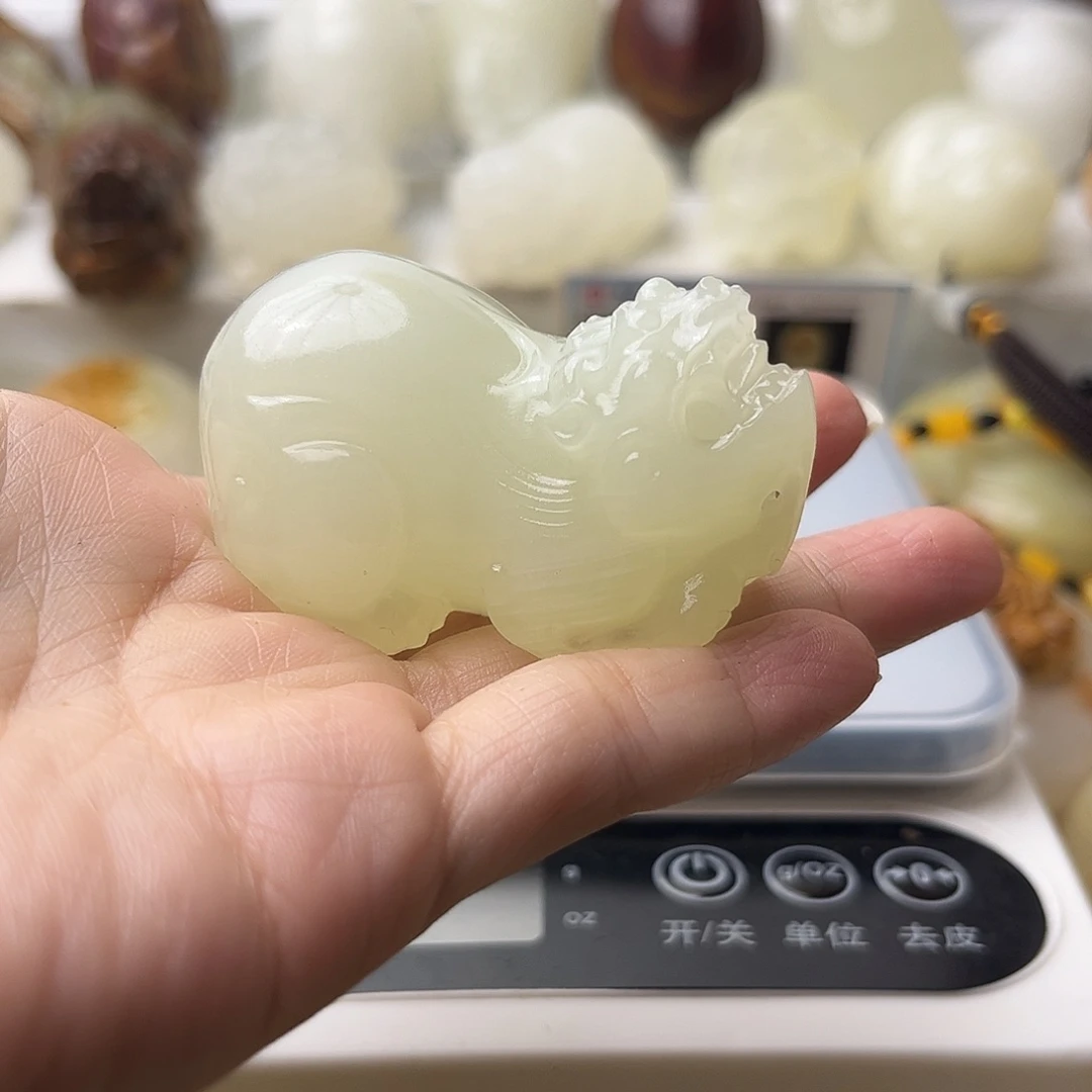 石材方解石手把摆件不退换貔貅微瑕