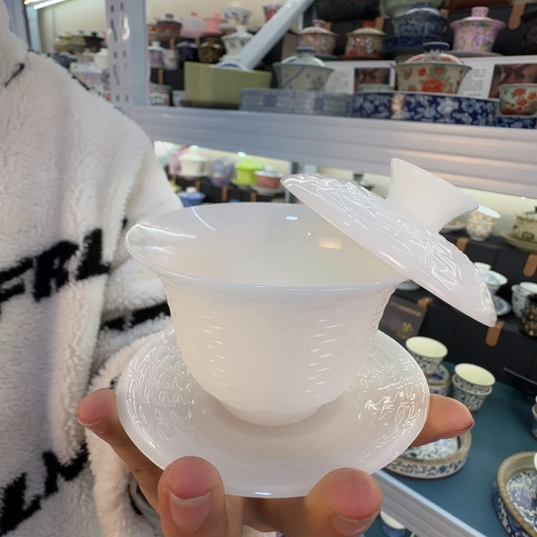 当代艺术家辞典等多种