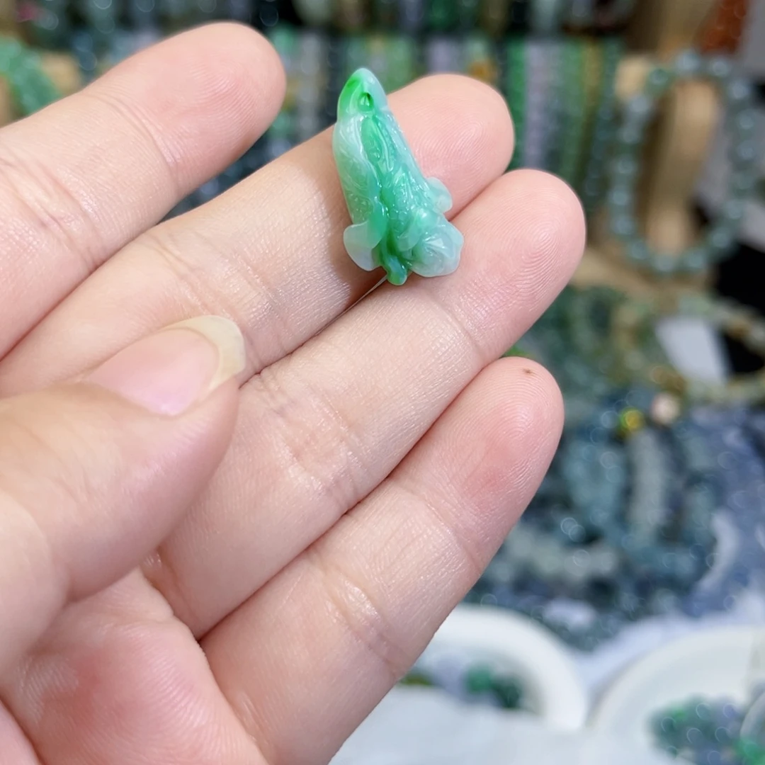 未镶嵌手串翡翠翡翠