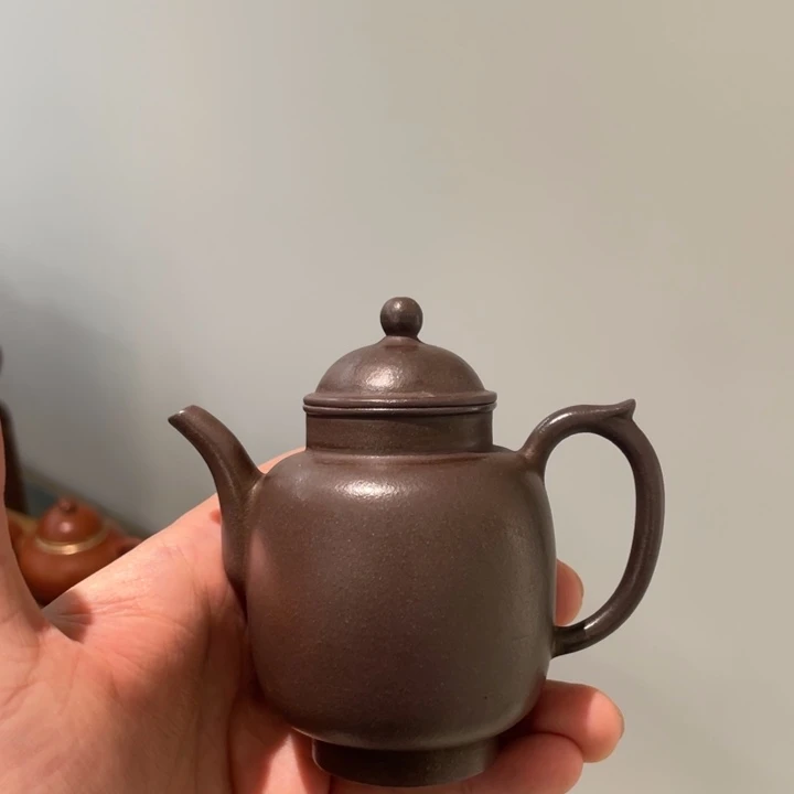 风***在紫砂茶壶反反复复分