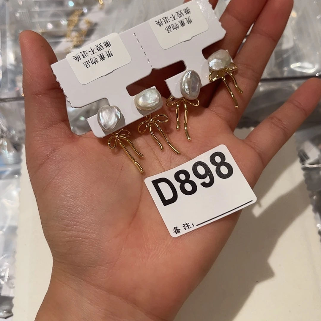 合金淡水珍珠耳饰