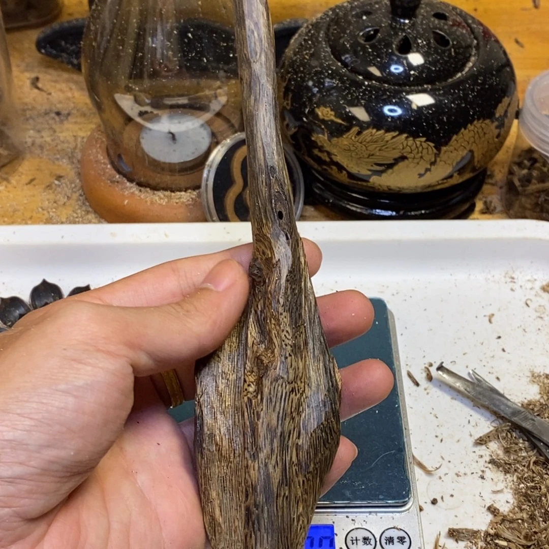 沉香高油香薰乌身49克