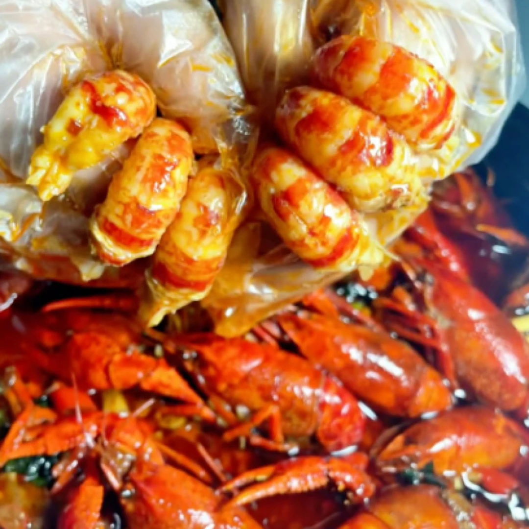 活虾现烧小龙虾/麻辣蒜泥十三香/2盒装含汤6斤/赠年糕发顺丰