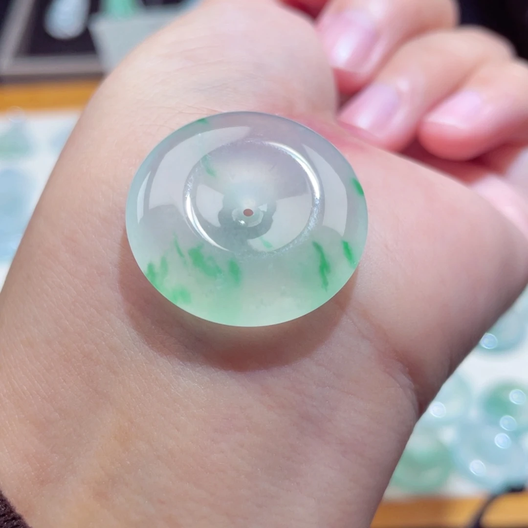 颈饰未镶嵌翡翠扣子