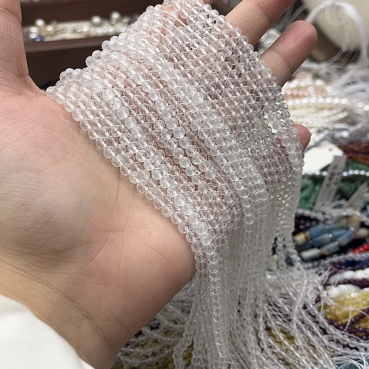 玛瑙/玉髓未镶嵌珠宝半成品一条4mm左右白水晶刻面
