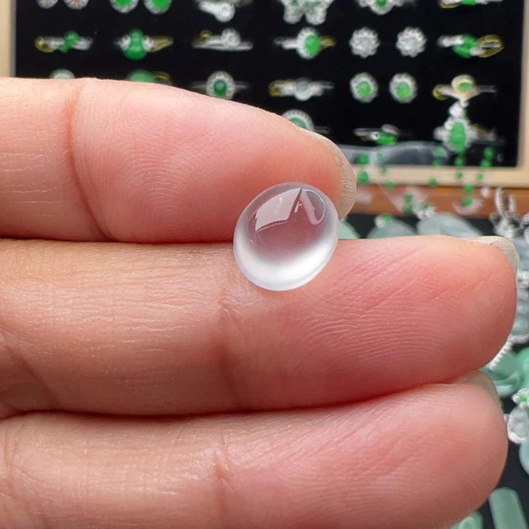 颈饰未镶嵌翡翠蛋8.6