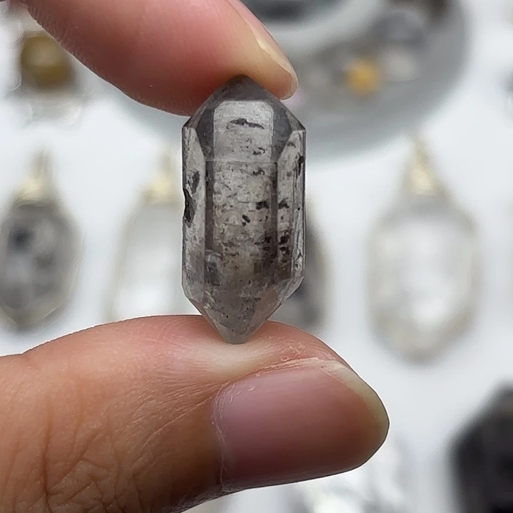 未镶嵌水晶颈饰闪灵钻23mm+
