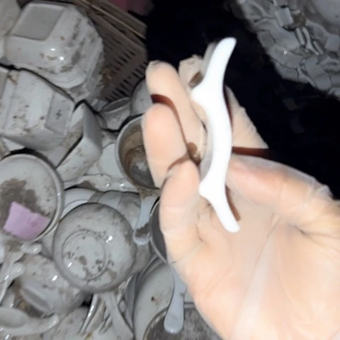 瓷片国营厂库存微瑕8个