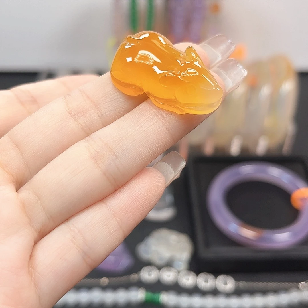未镶嵌颈饰玛瑙/玉髓