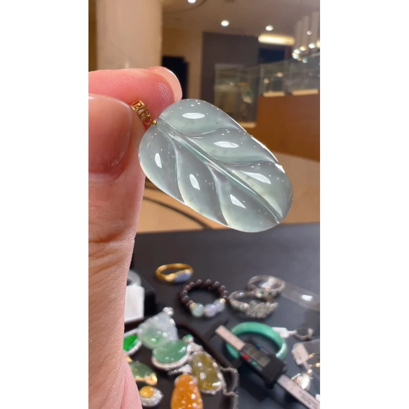 天然A货翡翠CYX1叶子吊坠多样性发一