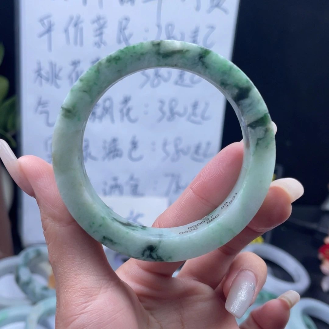 定制翡翠未镶嵌手镯翡翠