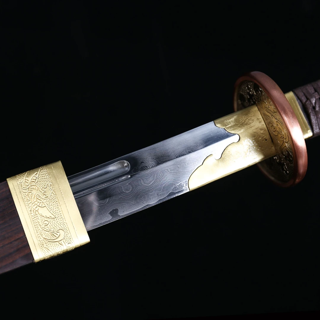 龙泉邱作龙剑坊 方鞘燕翎刀 包铜手工平雕工艺 自炼钢夹钢 未开刃