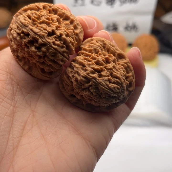 三***1文玩核桃吊坠南疆36