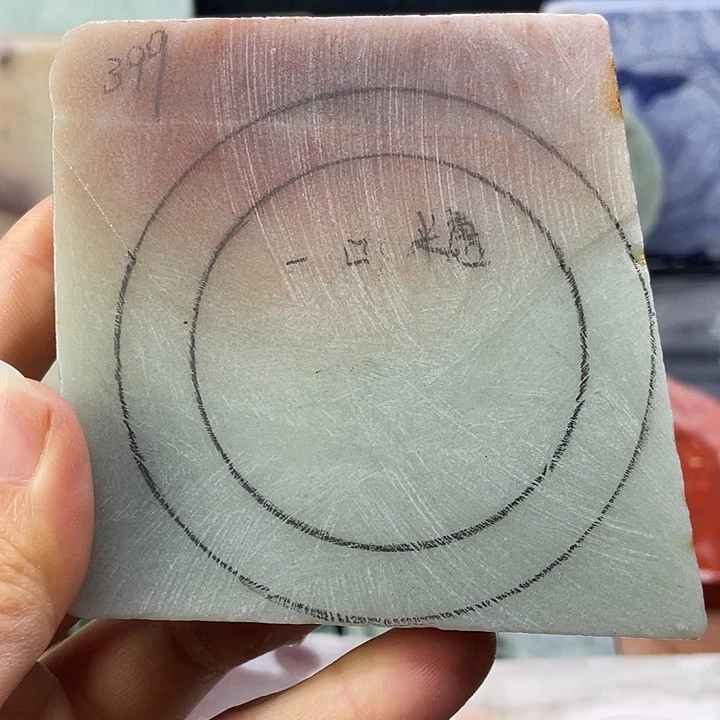 石英质玉未镶嵌手镯定制