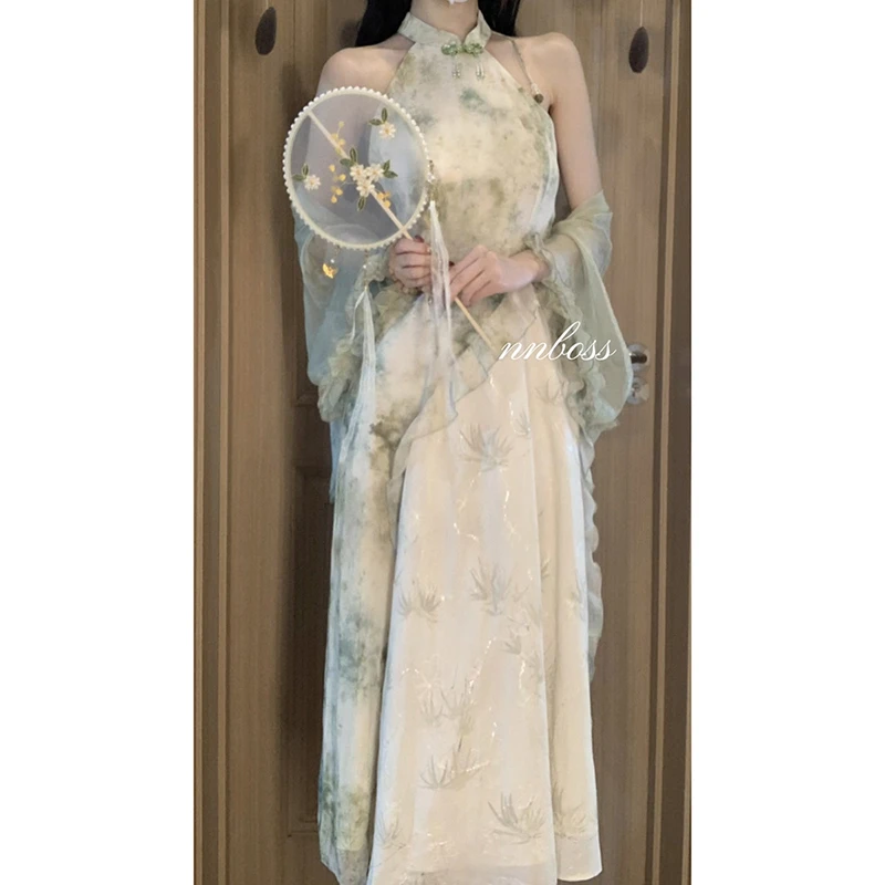 新中式挂脖连衣裙2025新款女夏季套装旗袍外搭披肩收腰a字长裙子
