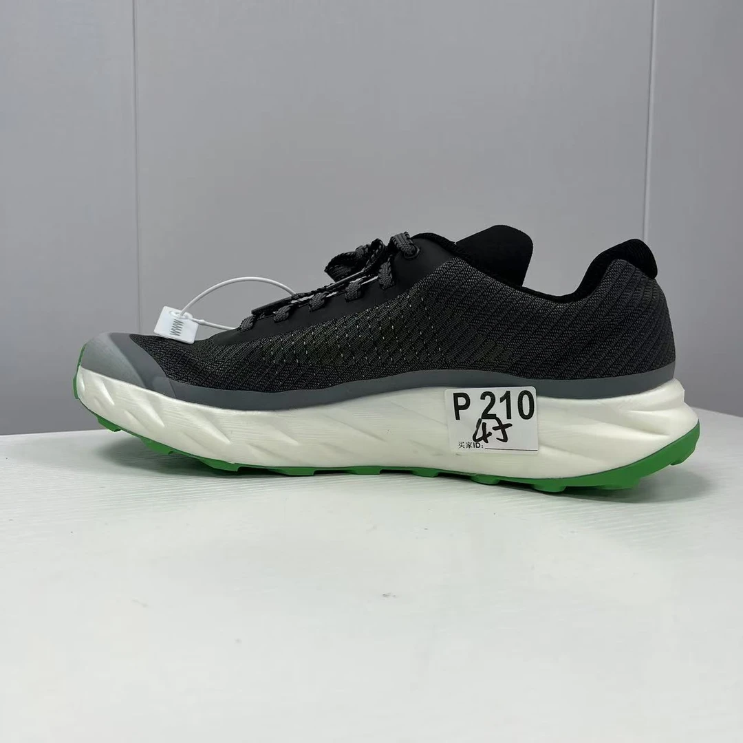3-新款户外运动百搭休闲鞋 P210