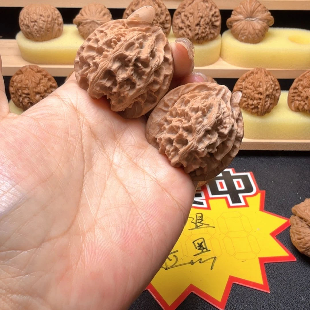 文玩核桃吊坠40尺苹果园
