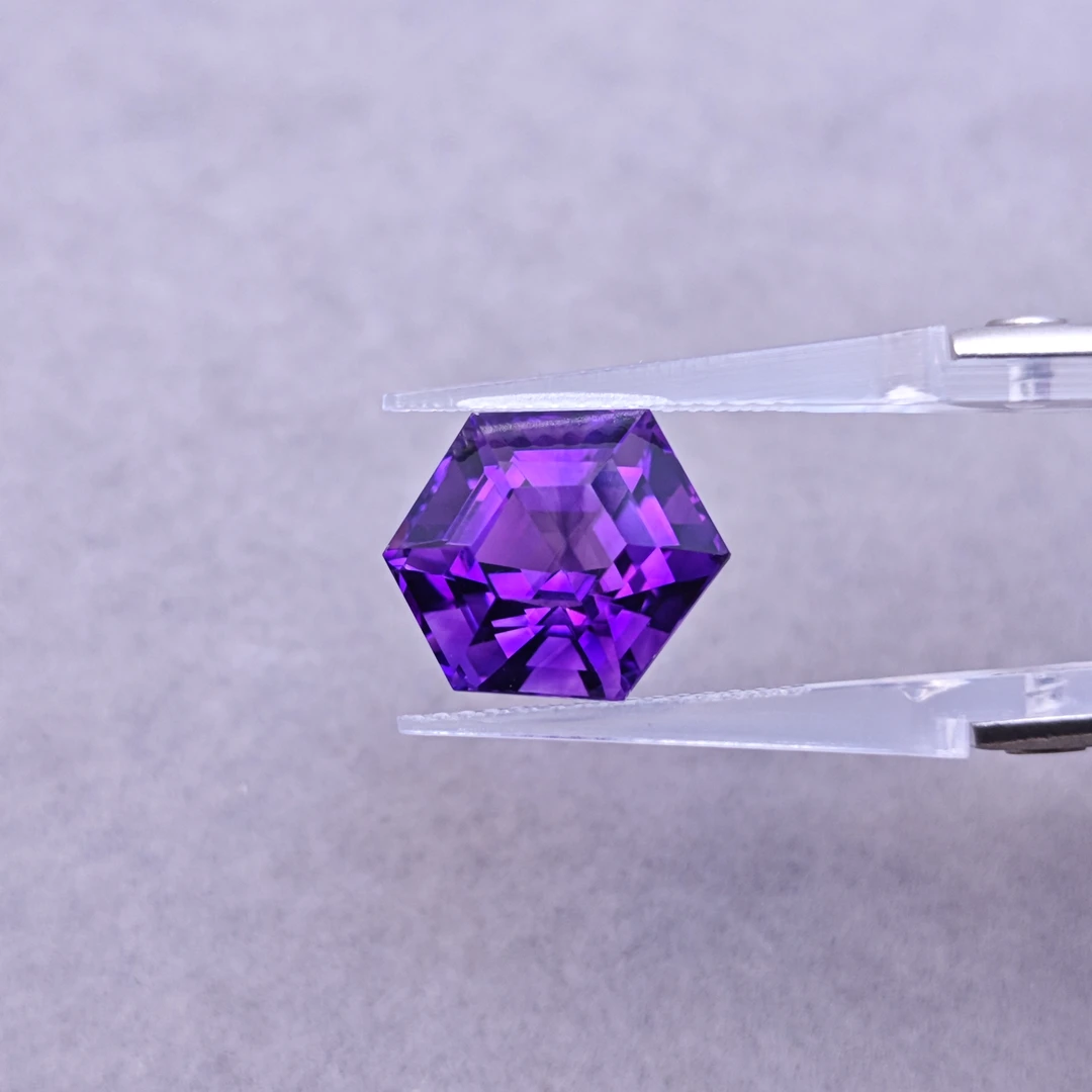 紫水晶-11.08ct（00954561）0106