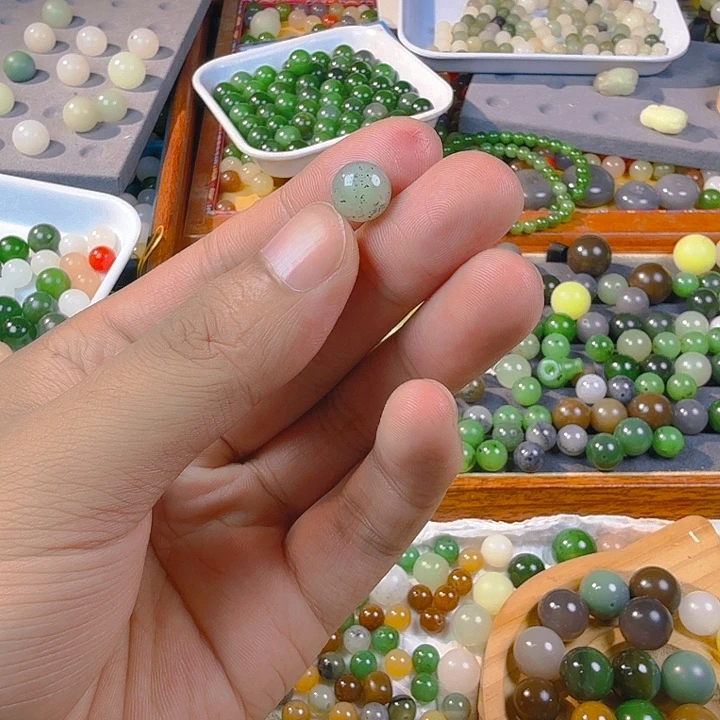 未镶嵌手链和田玉卡10青花散珠