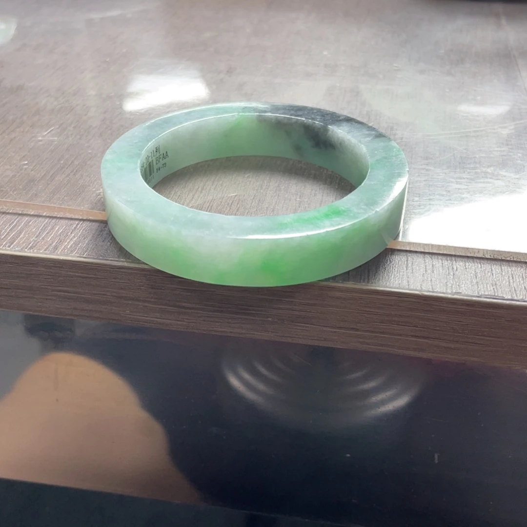 定制翡翠翡翠手镯未镶嵌