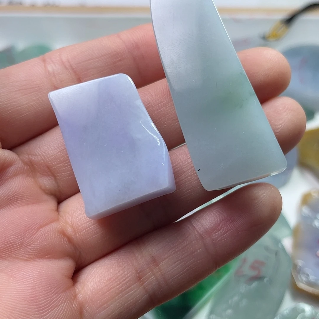 定制翡翠未镶嵌翡翠一对挂件料