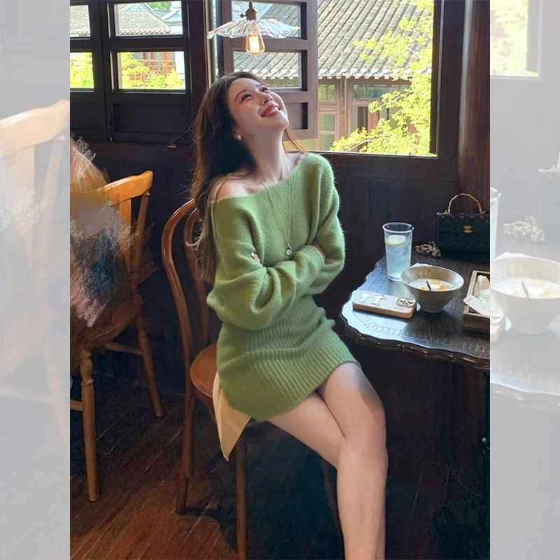 清冷系禅意仙气飘飘干练总裁女装冬绿色露肩针织毛衣打底连衣裙子