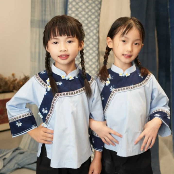布依族儿童服装六一民族风演出服小学生幼儿园园服传统长袖复古