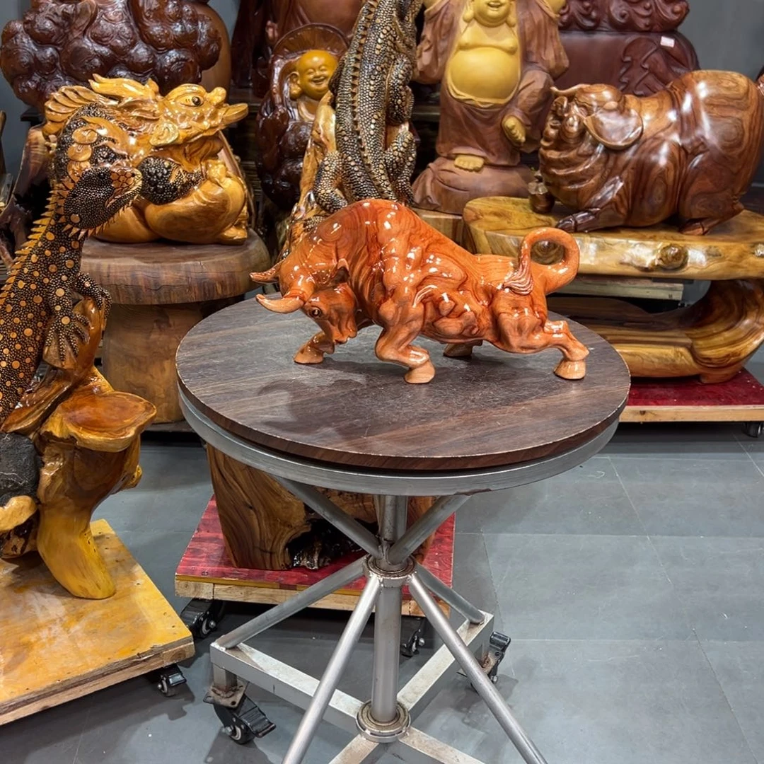 飞***^桃木牛香樟木雕刻摆件