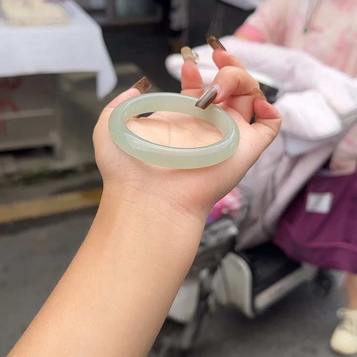 未镶嵌手镯东陵石