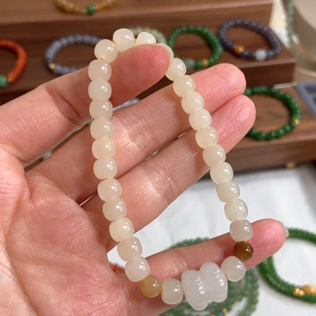 和田玉手链未镶嵌蜂蜜水7mm老型